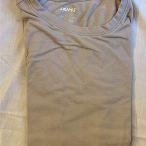 Skims Men’s t-shirt